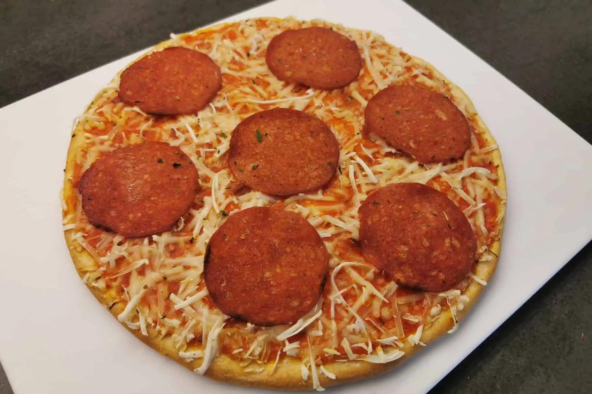 Dr. Oetker Ristorante: Vegane Salami Pizza